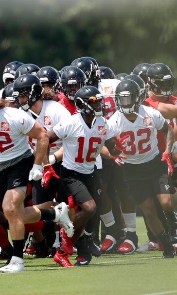 Deion Jones says Falcons defense has 'chip on our shoulders'